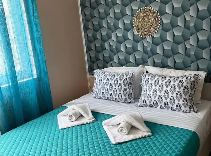 Crinis Guest house 3*