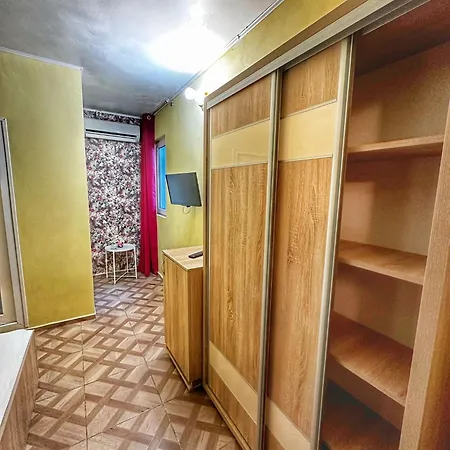 Guest house Crinis 3*